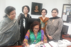 Vice Chancellor of Lahore College for Women University (LCWU) signs the Up4School petition